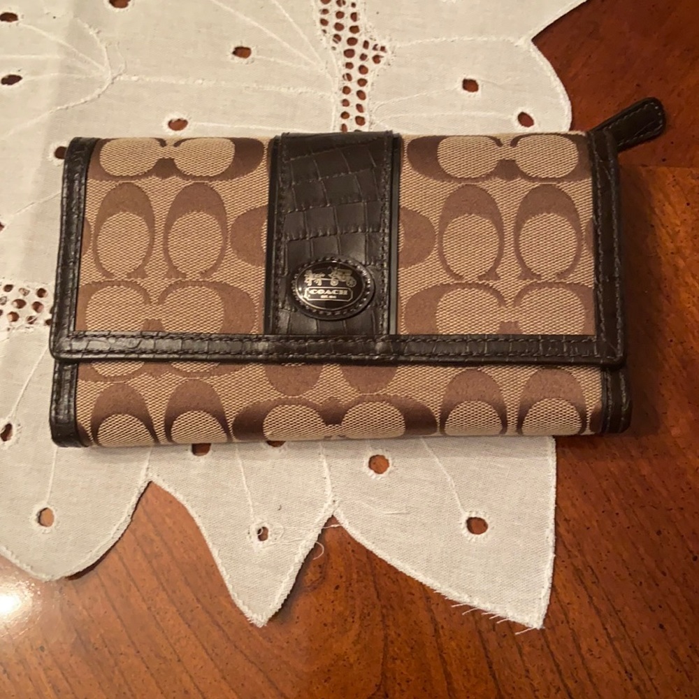 Coach wallet